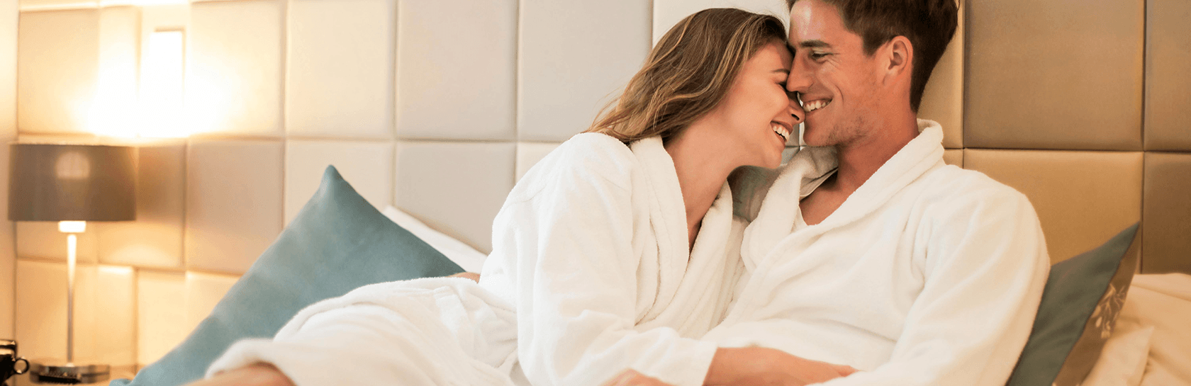Couple complice, bien-être relationnel.