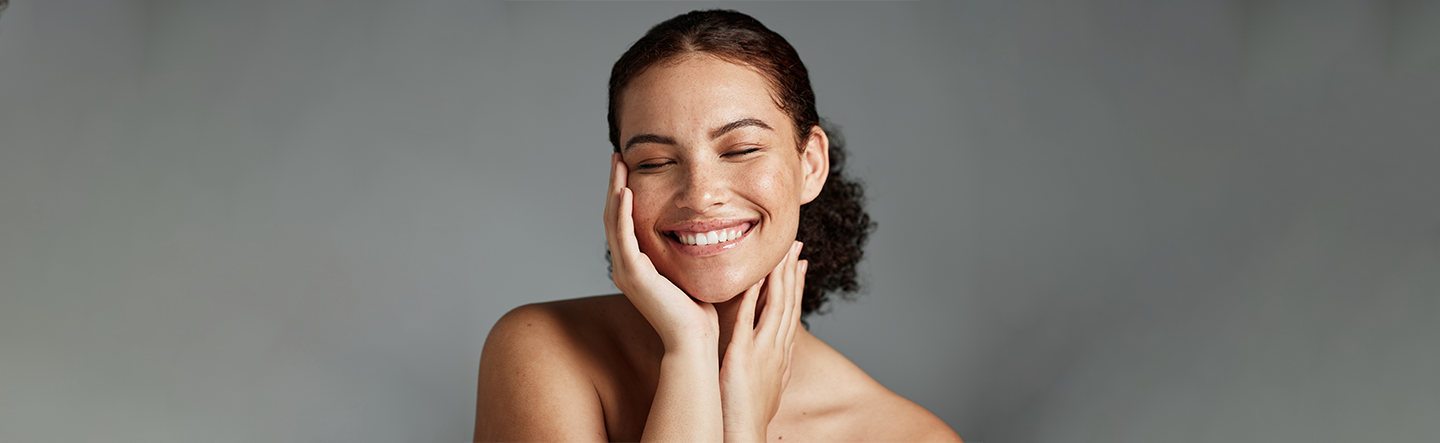 Acide hyaluronique, hydratation peau, anti-âge, éclat naturel.