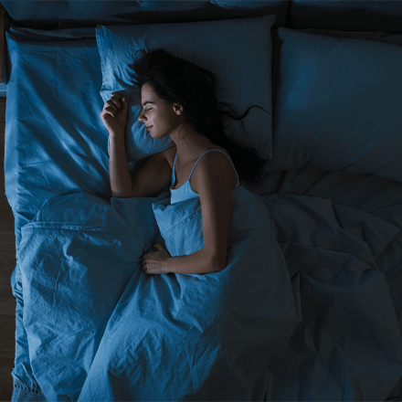 Sommeil et prise de poids : existe-t-il vraiment un lien ? - Forté Pharma