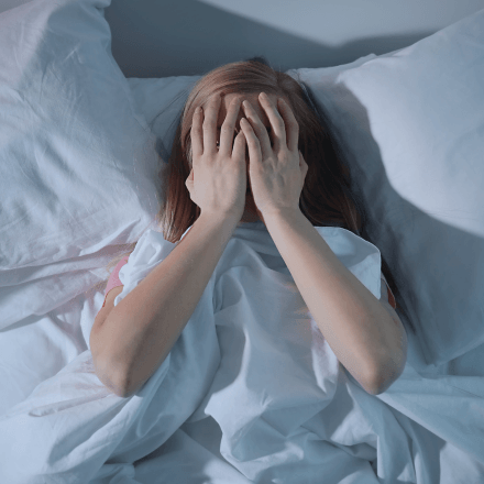 Insomnie : Comprendre ses causes et trouver des solutions naturelles - Forté Pharma