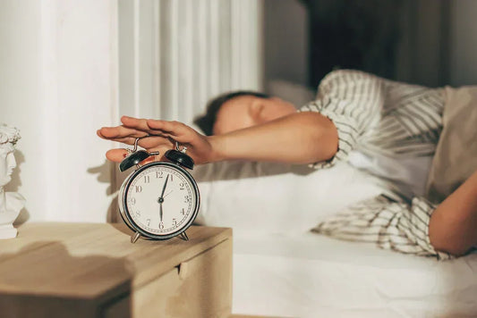 Combien d’heures de sommeil pour une femme ? Le guide - Forté Pharma