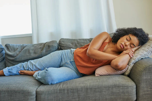 Sieste réparatrice : bienfaits, durée et bonnes pratiques