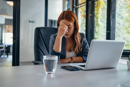 Fatigue chronique : causes, symptômes et solutions pour retrouver de l'énergie
