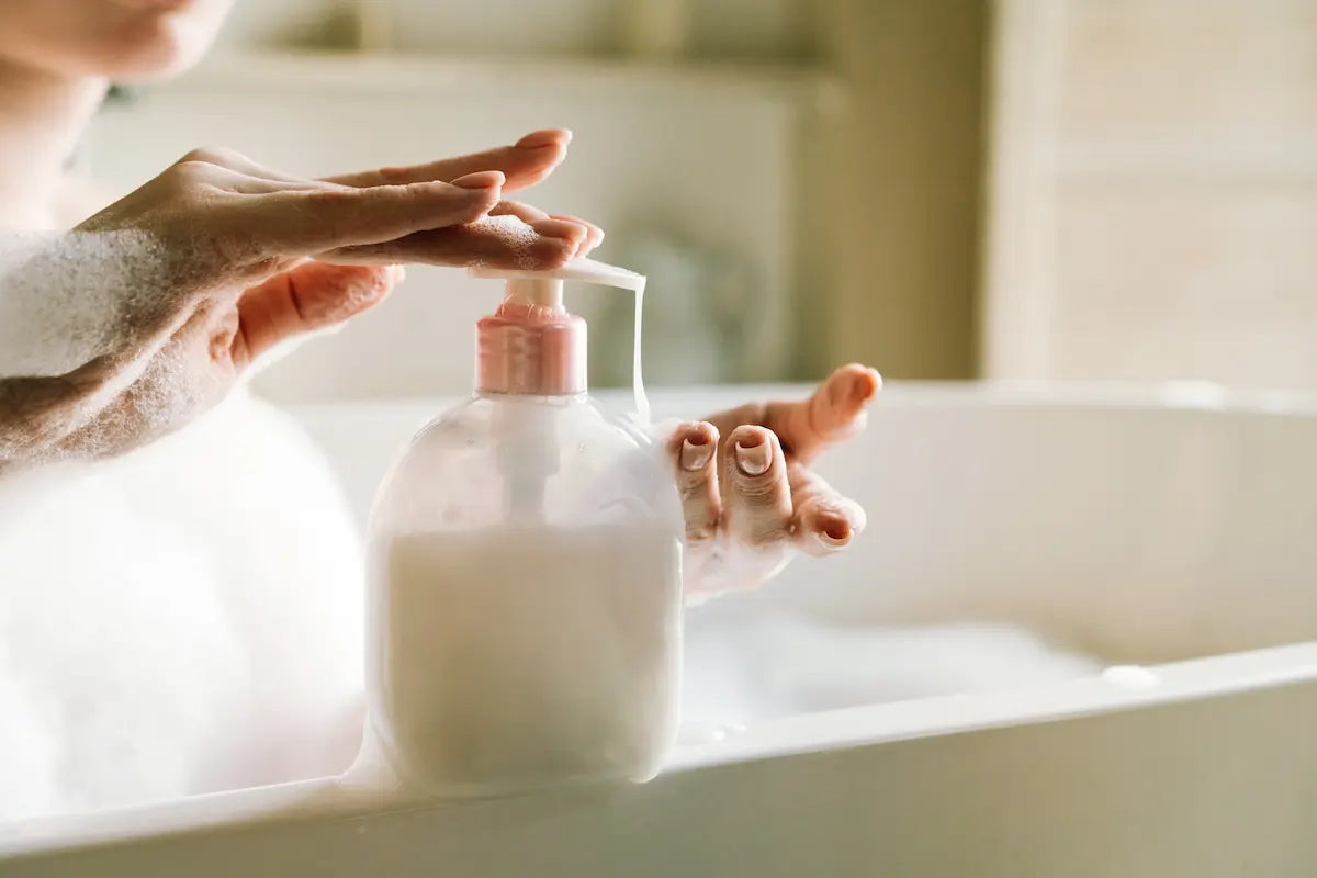 Femme dans un bain